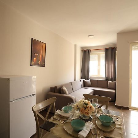 Dyrrah Seaside Apartments Durrës Exterior foto